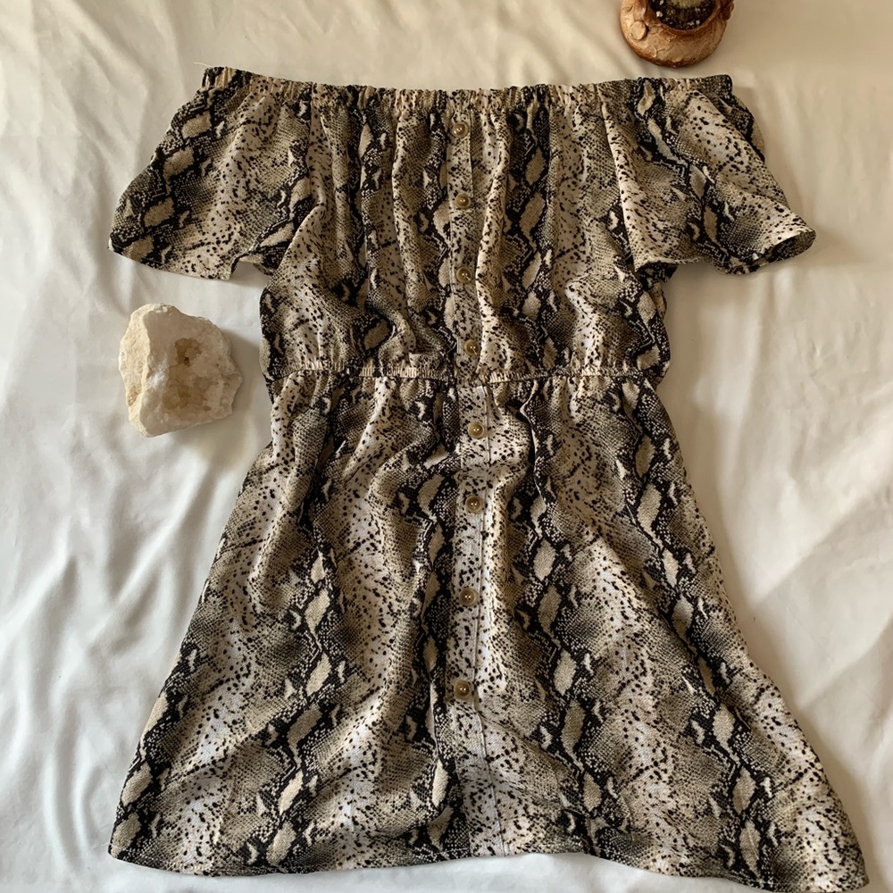 🔵Off Shoulder Dress - Picture 3 of 5